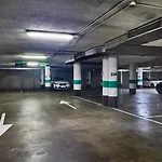阿拉贡斯肯瑞诺酒店 4* 萨拉戈萨