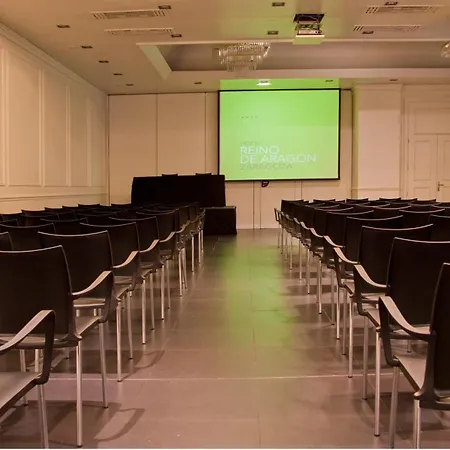 Silken Reino De Aragon 4*