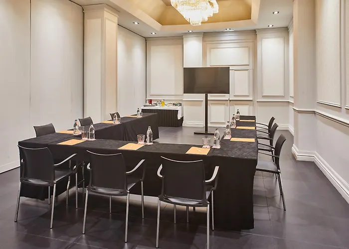 Silken Reino De Aragon Hotell