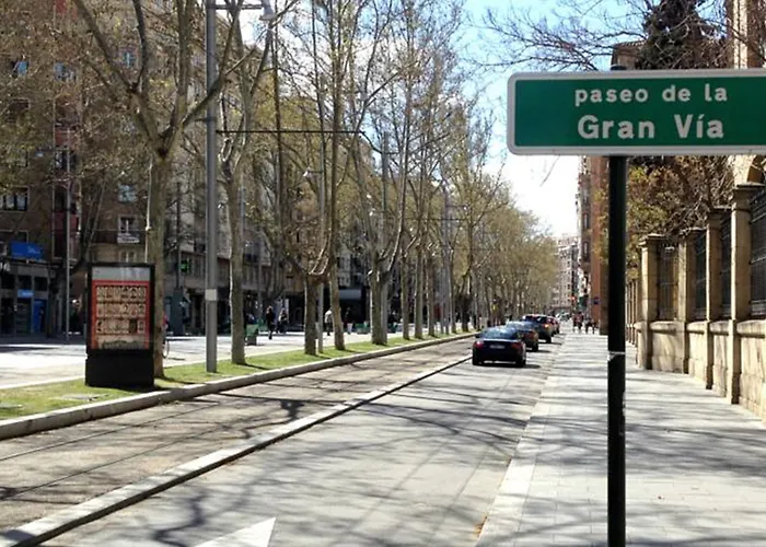 Silken Reino De Aragon מלון